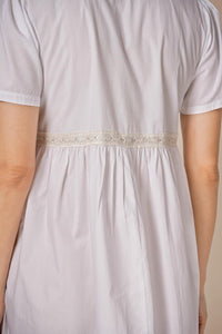 Melissa, Nightdress