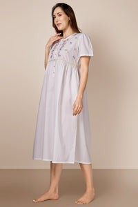 Melissa, Nightdress