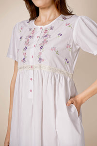 Melissa, Nightdress