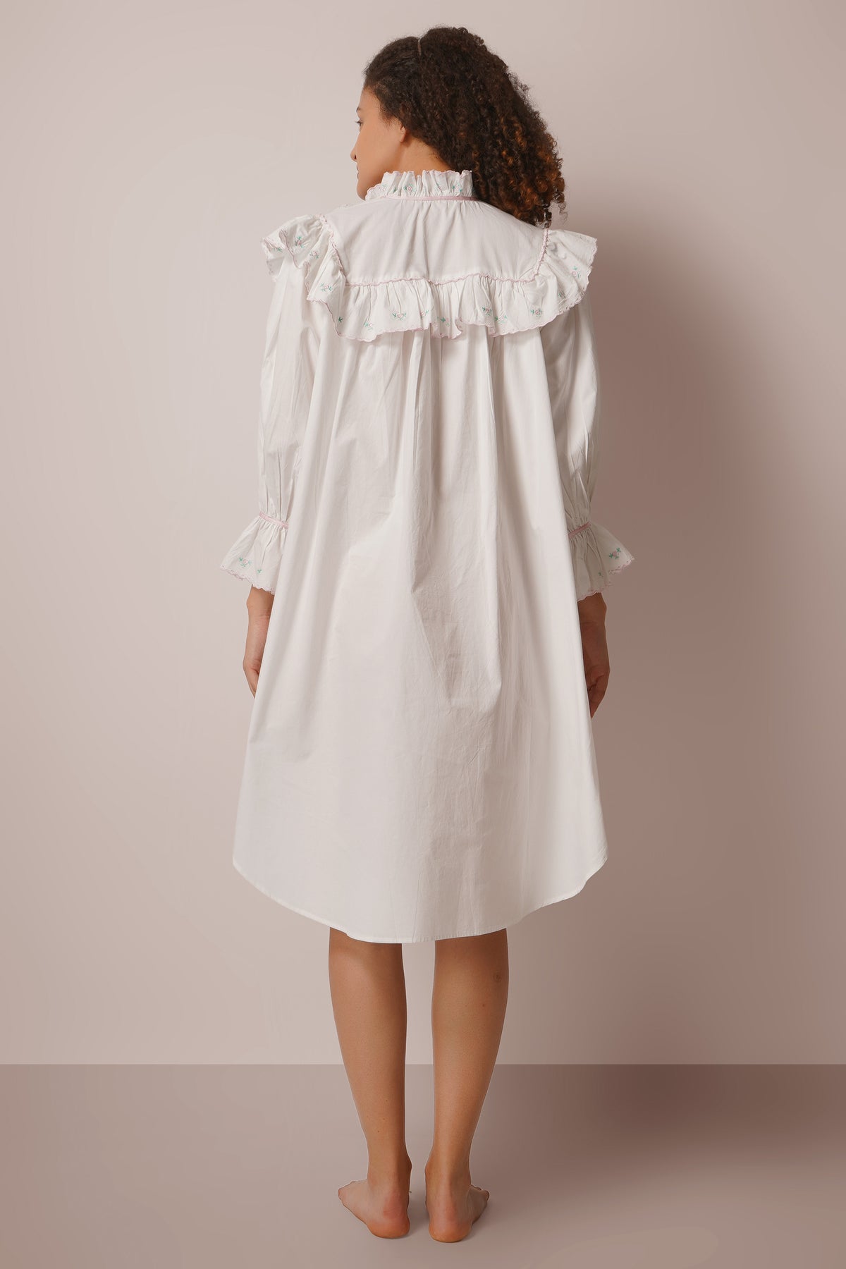Mary, Short Nightdress