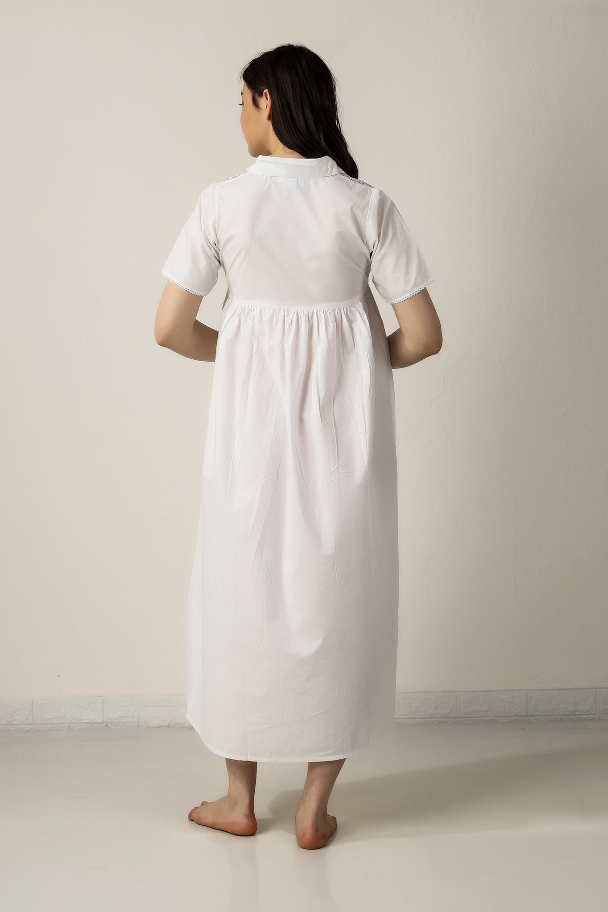 Bailey, Dress