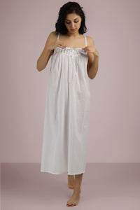 Cecilia, Nightdress & Gown