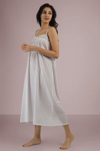 Cecilia, Nightdress & Gown