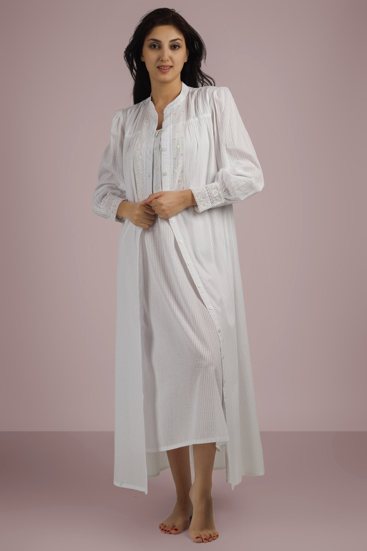 Cecilia, Nightdress & Gown