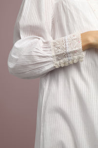 Cecilia, Nightdress & Gown