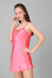 Nicole, Nightdress & Gown