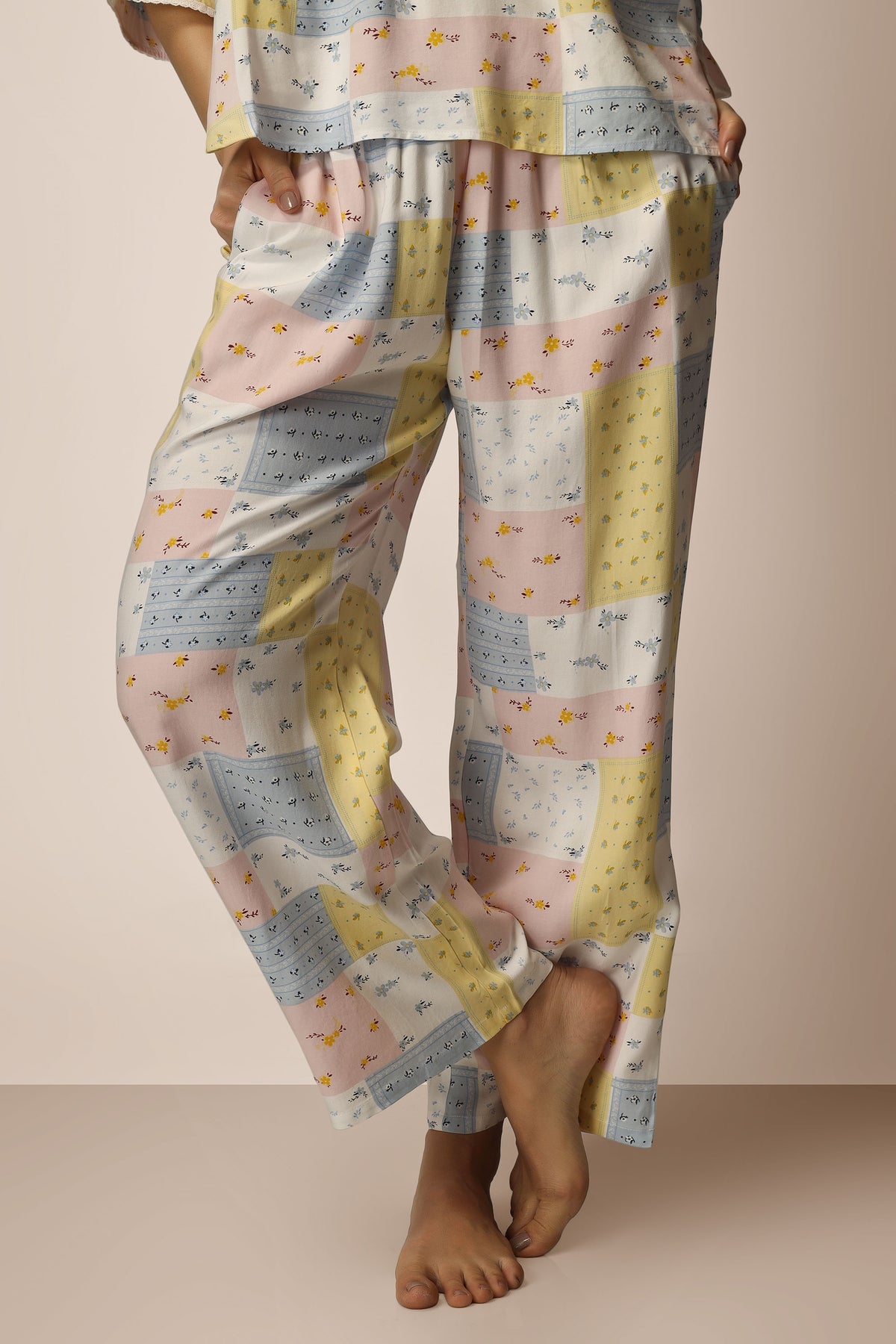 Ciara, Pyjama Suit