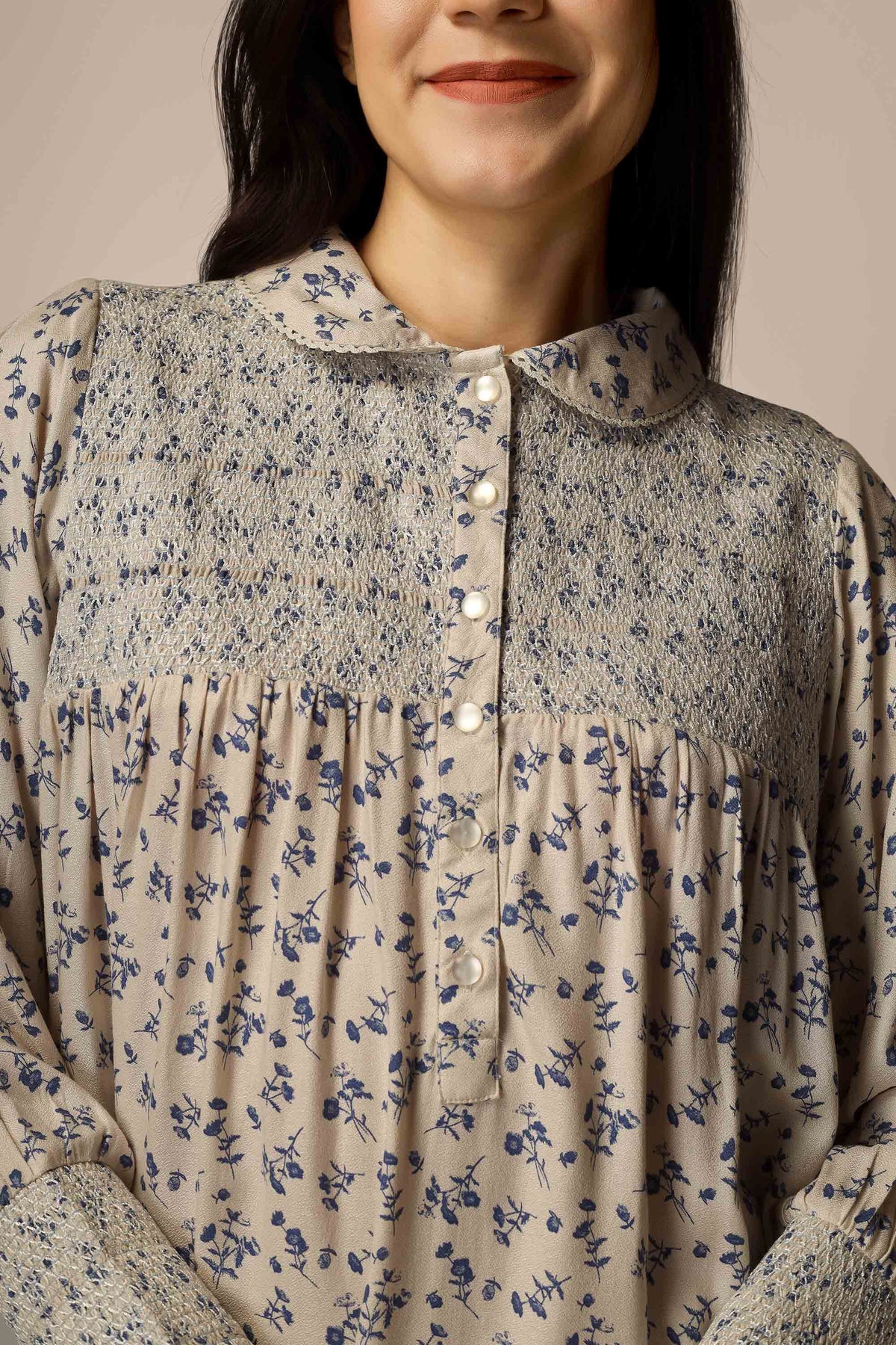 Gretel, Nightdress