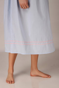 Cindy, Nightdress