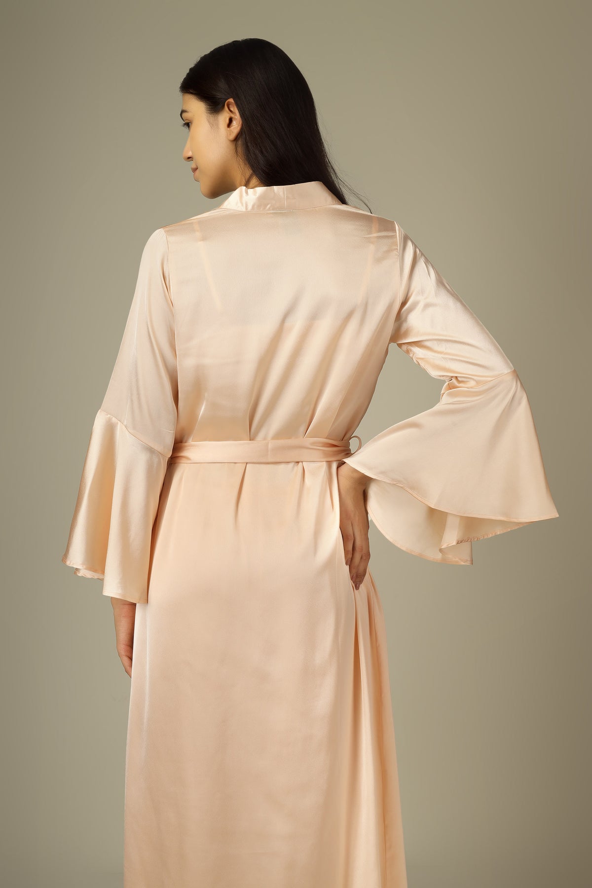 Enzo, Co-ord with Gown