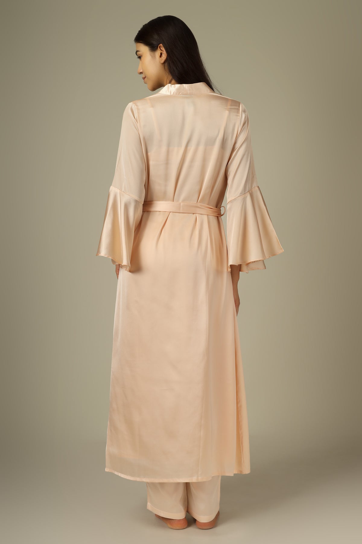 Enzo, Co-ord with Gown