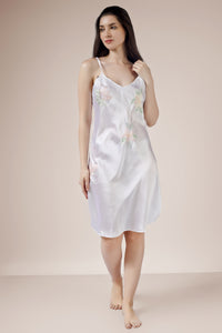 Lola-L, Night Dress