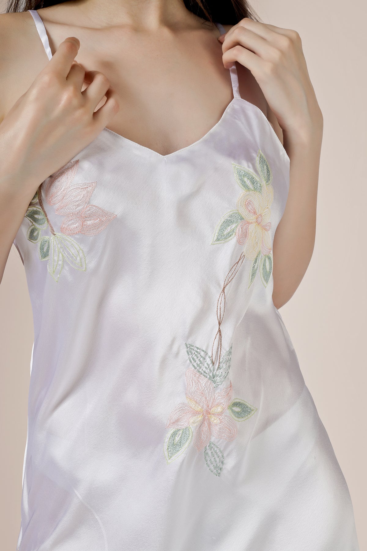 Lola-L, Night Dress