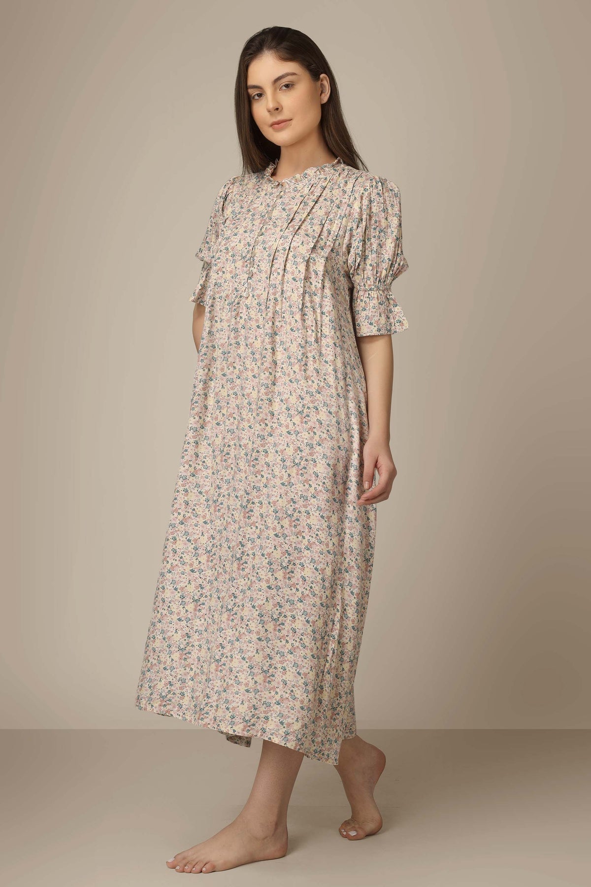Trudy, Nightdress