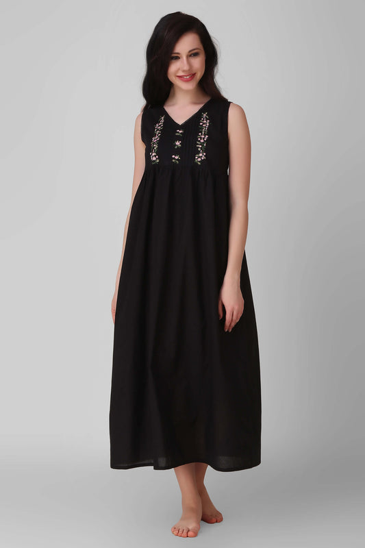 Elegant black nightdress with floral embroidery, perfect for comfort.