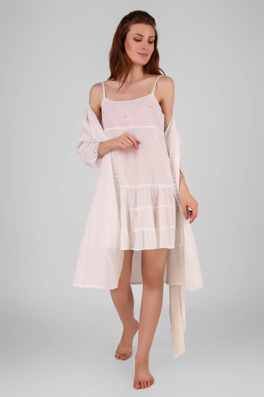Elegant Bianca nightdress and gown with delicate lace details.