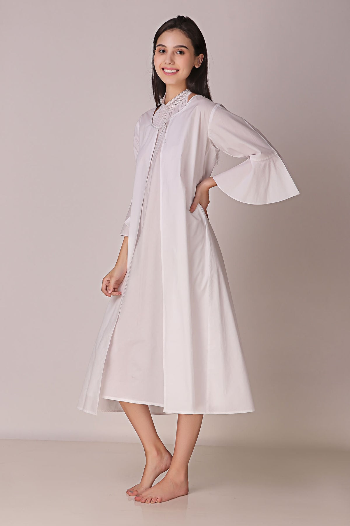 Elegant backless dress and gown for women, perfect for any occasion.