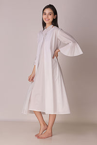 Elegant backless dress and gown for women, perfect for any occasion.