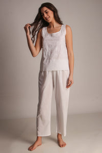 Vanessa embroidered pyjama suit in soft white fabric, stylish and comfortable.