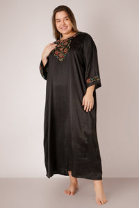 Boho-Chic, Embroidered Kaftan