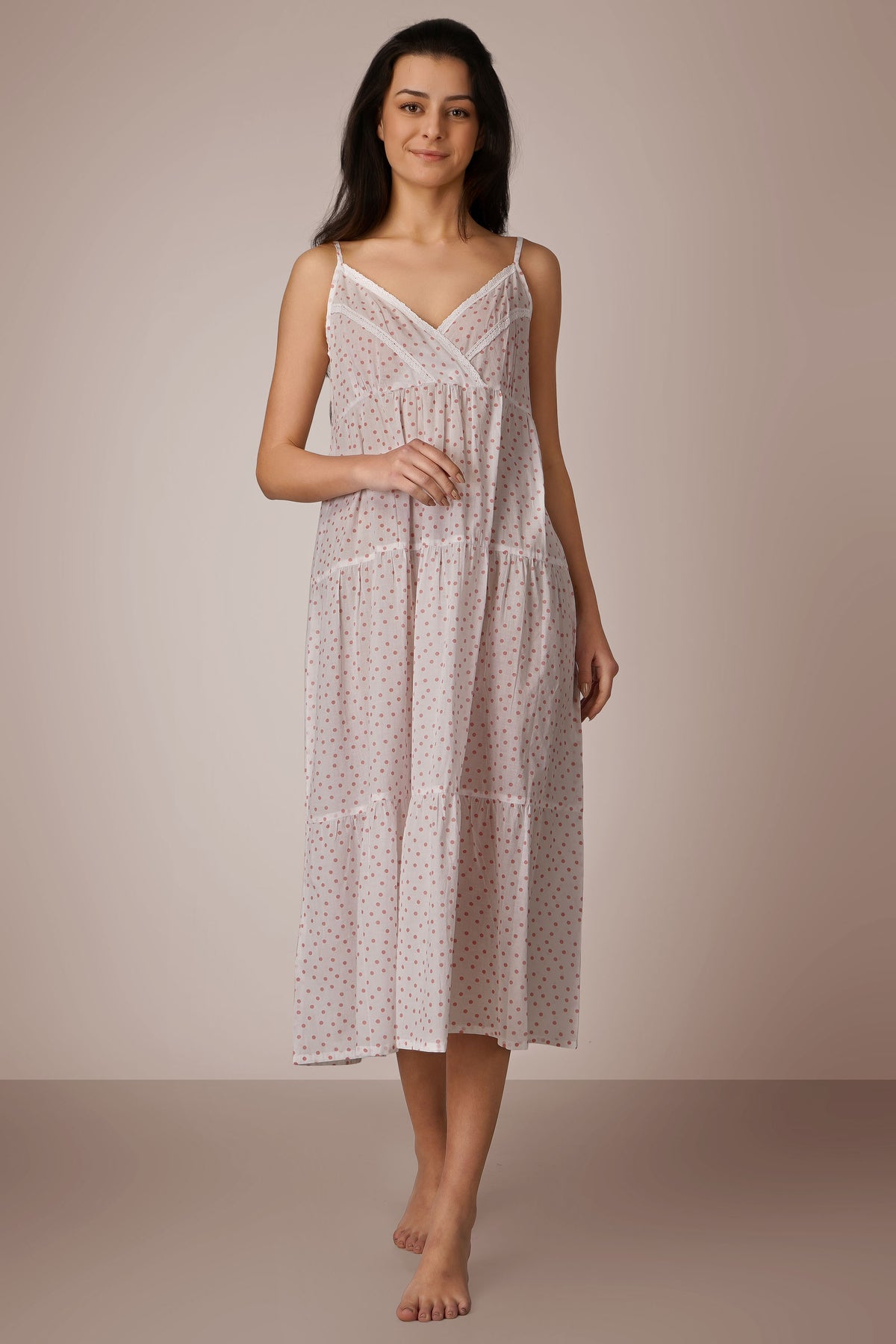 Victoria, Nightdress & Gown