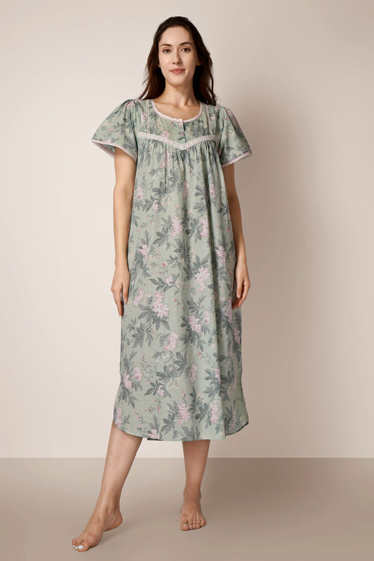 Zinnia, Nightdress