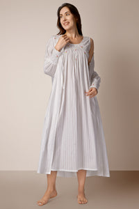 Brisa, Night Dress & Gown