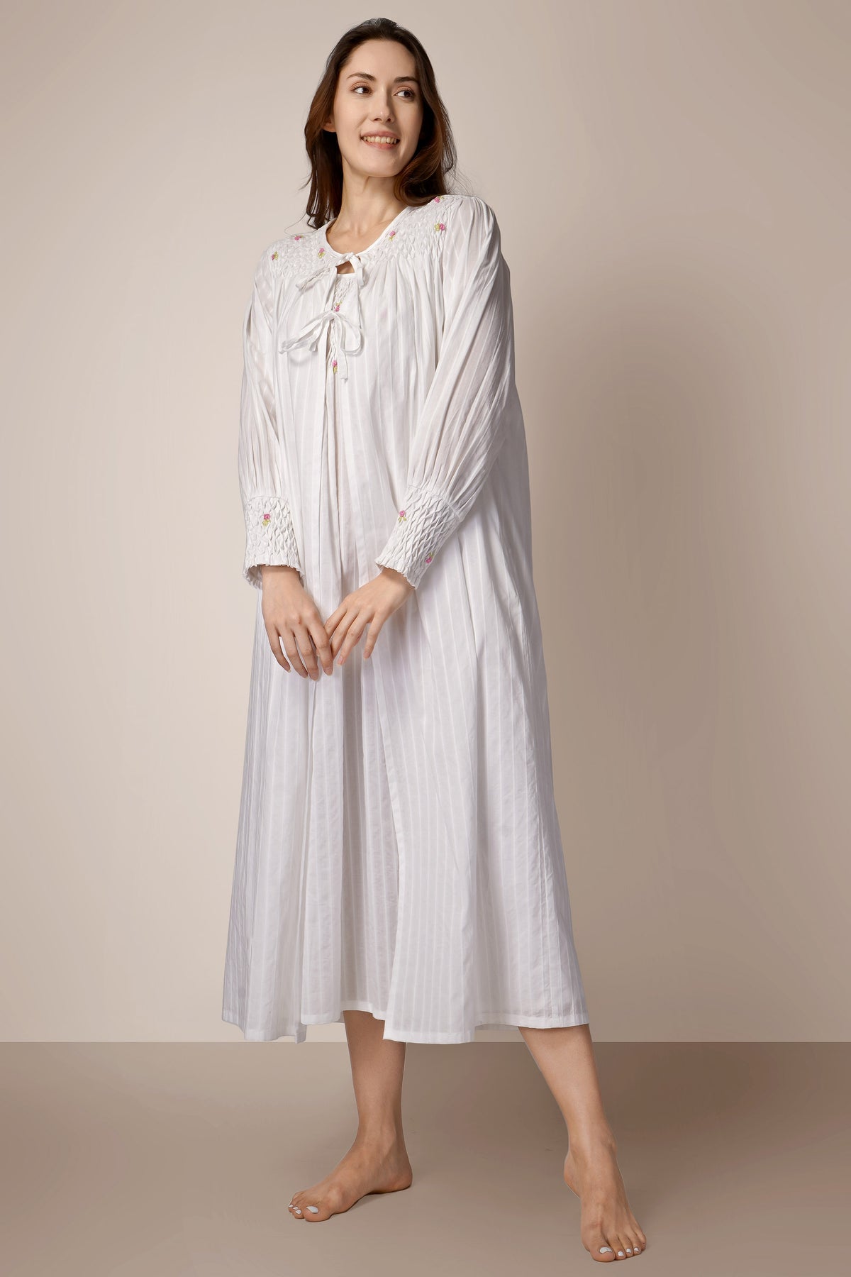 Brisa, Night Dress & Gown