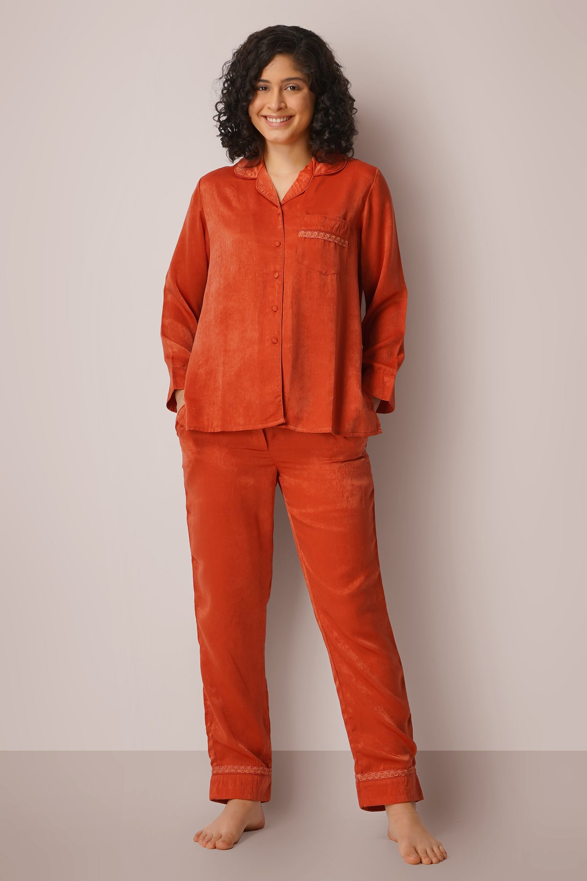 Maisel, Pyjama Suit