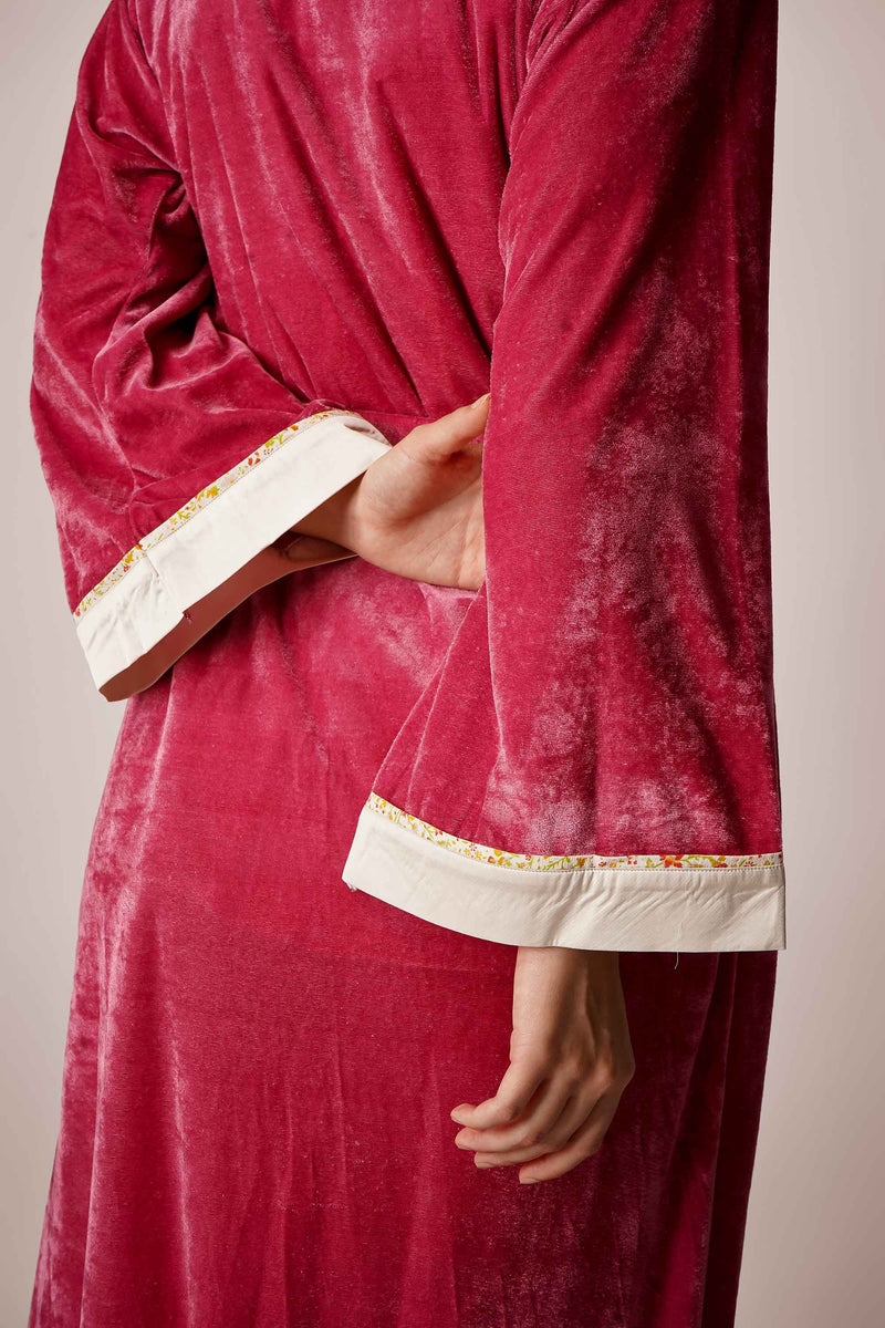 Gap, Gown