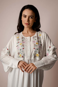 Eloise, Dress