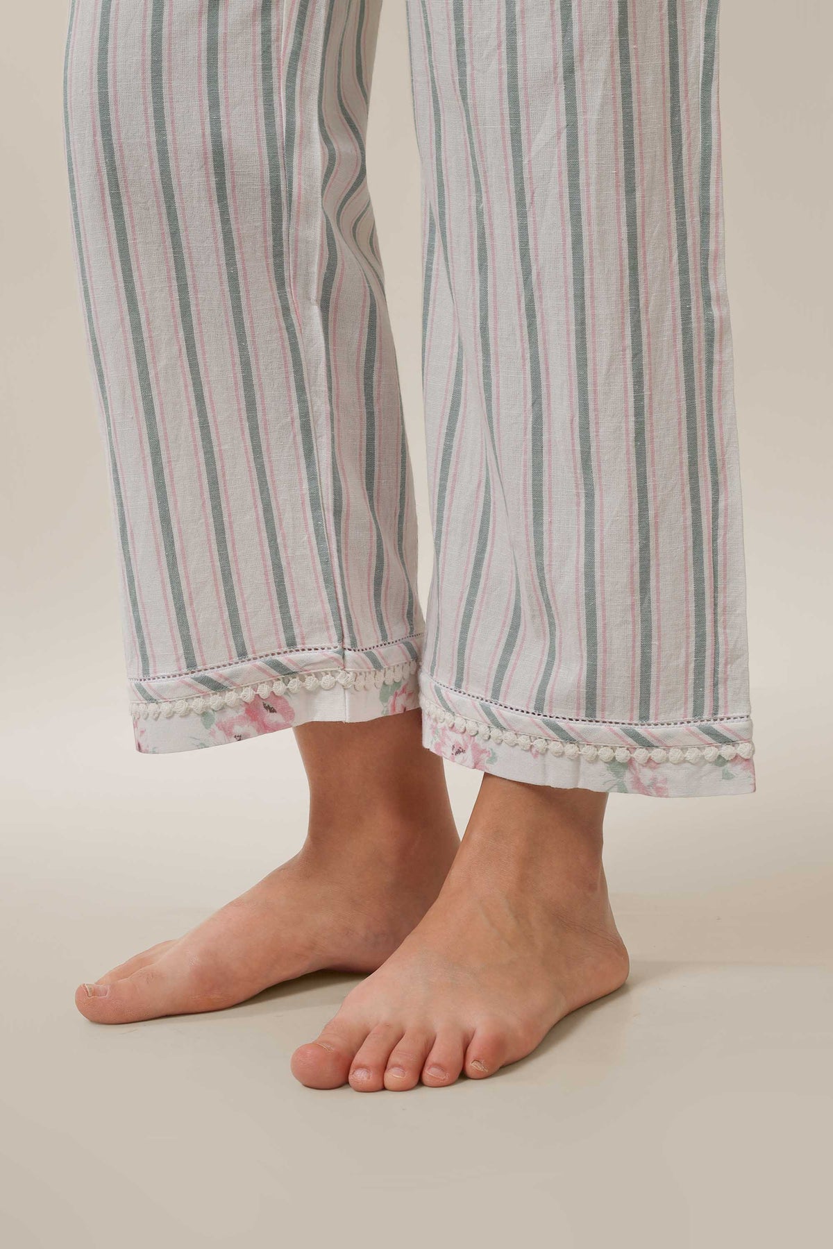 Nancy, Pyjama Suit