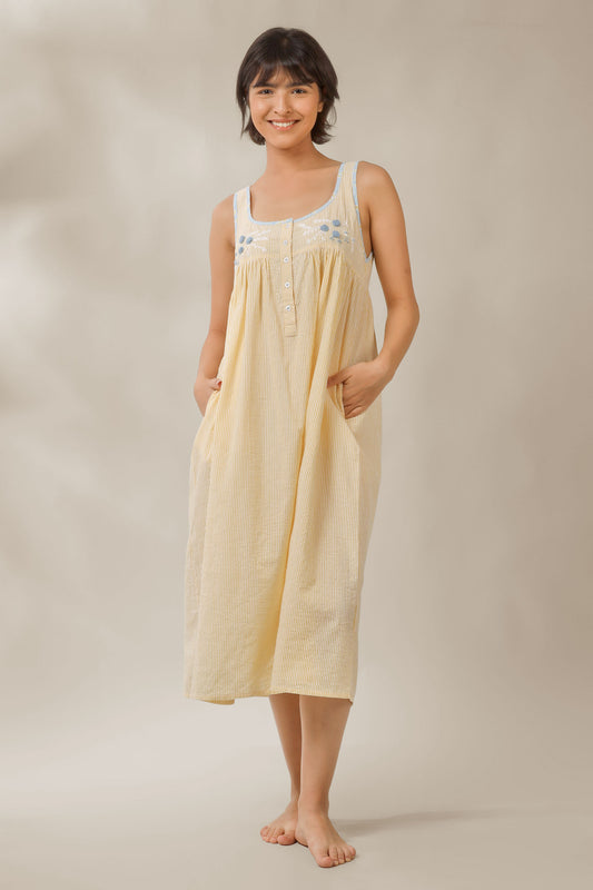 Kate, Dress