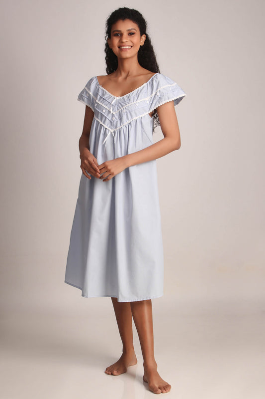 Rena, Nightdress