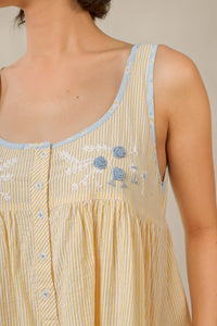 Kate, Dress