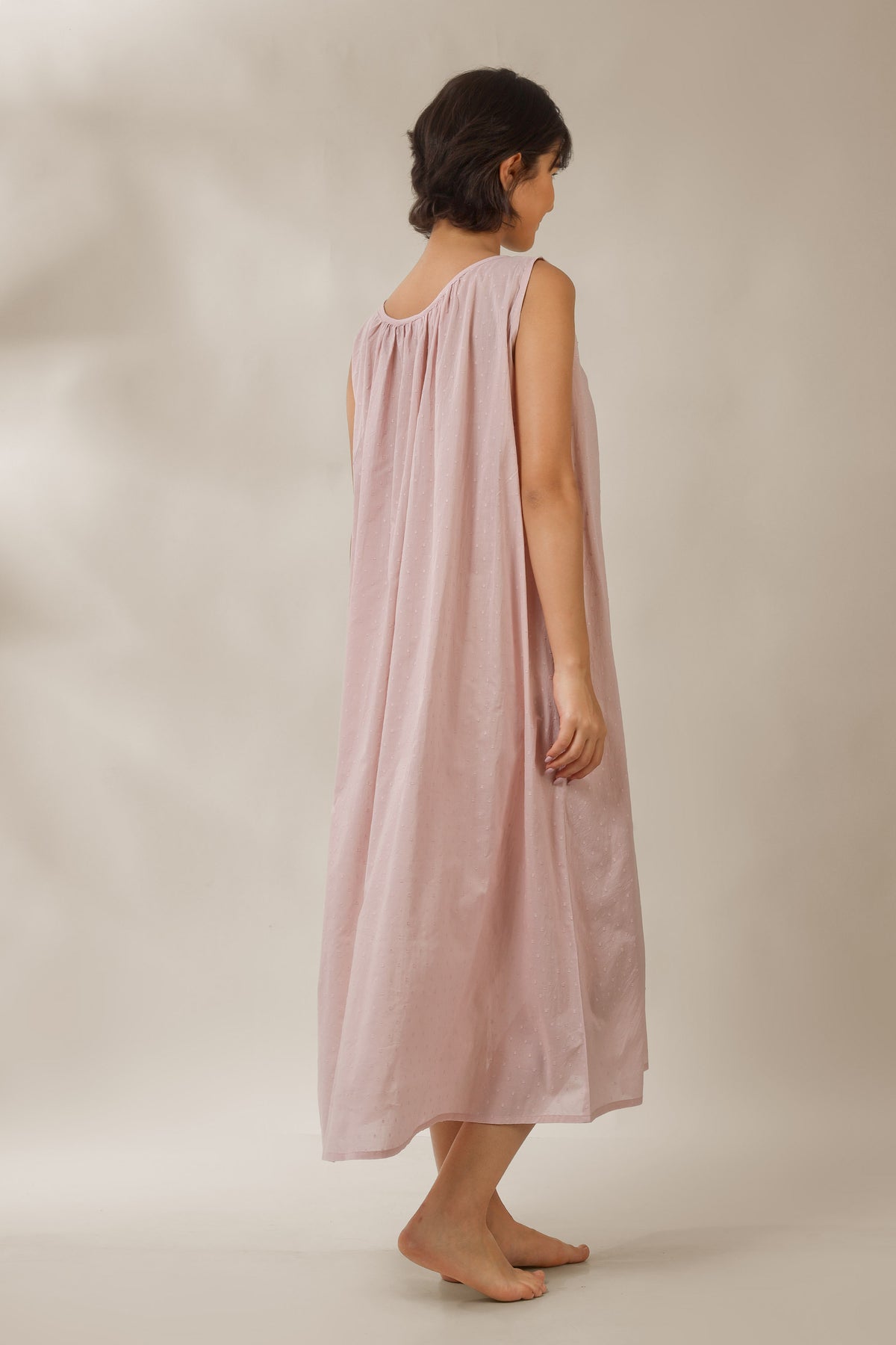 Brisa, Night Dress & Gown