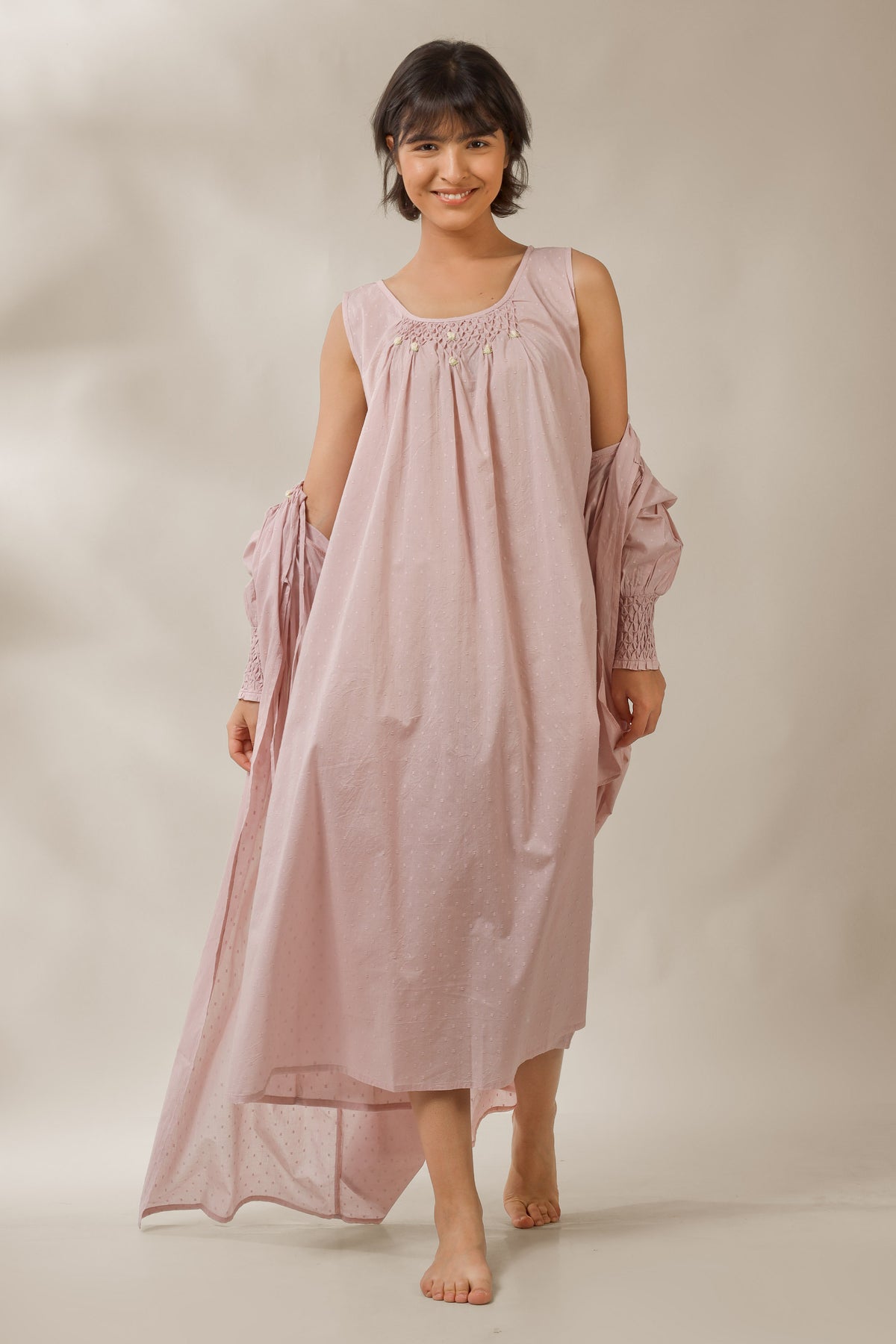 Brisa, Night Dress & Gown