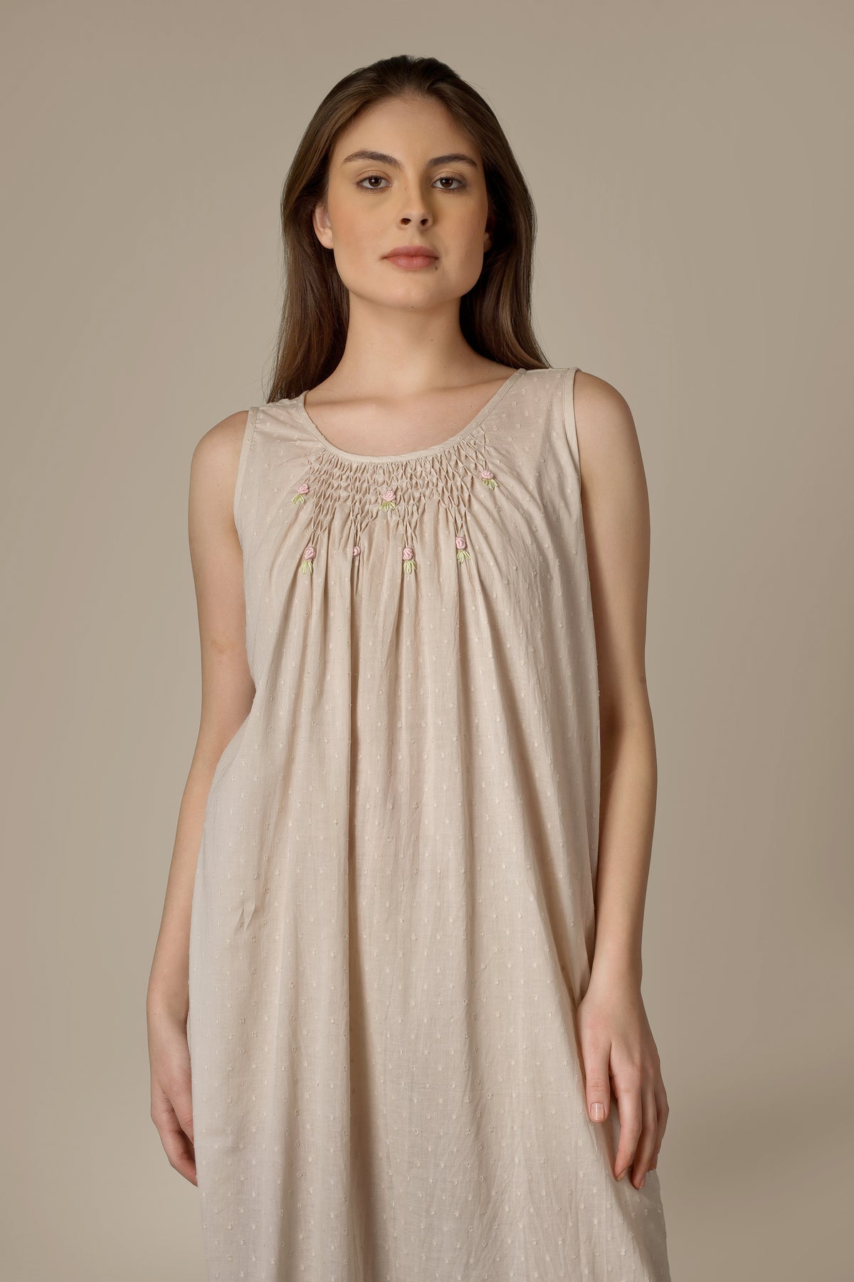 Brisa, Night Dress & Gown