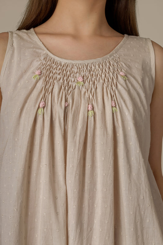 Brisa, Night Dress & Gown