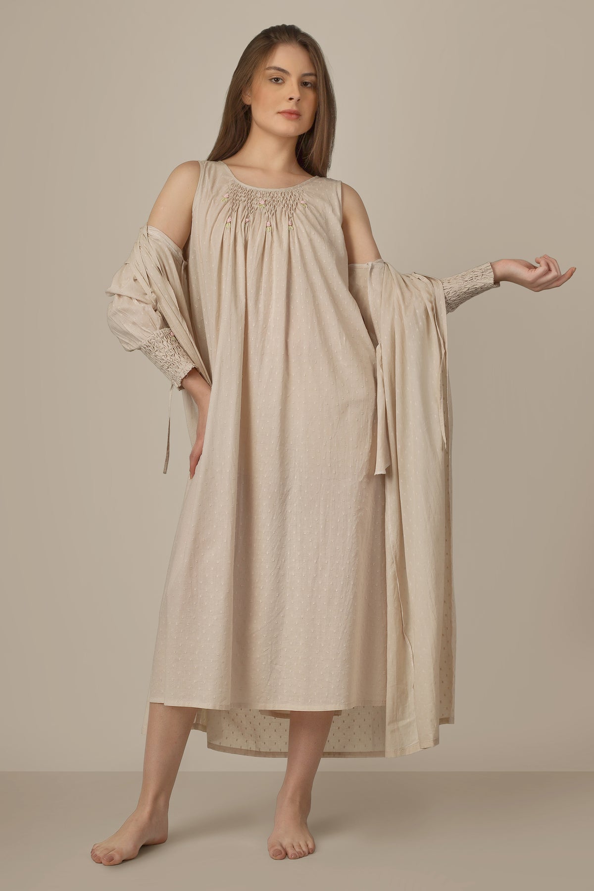 Brisa, Night Dress & Gown