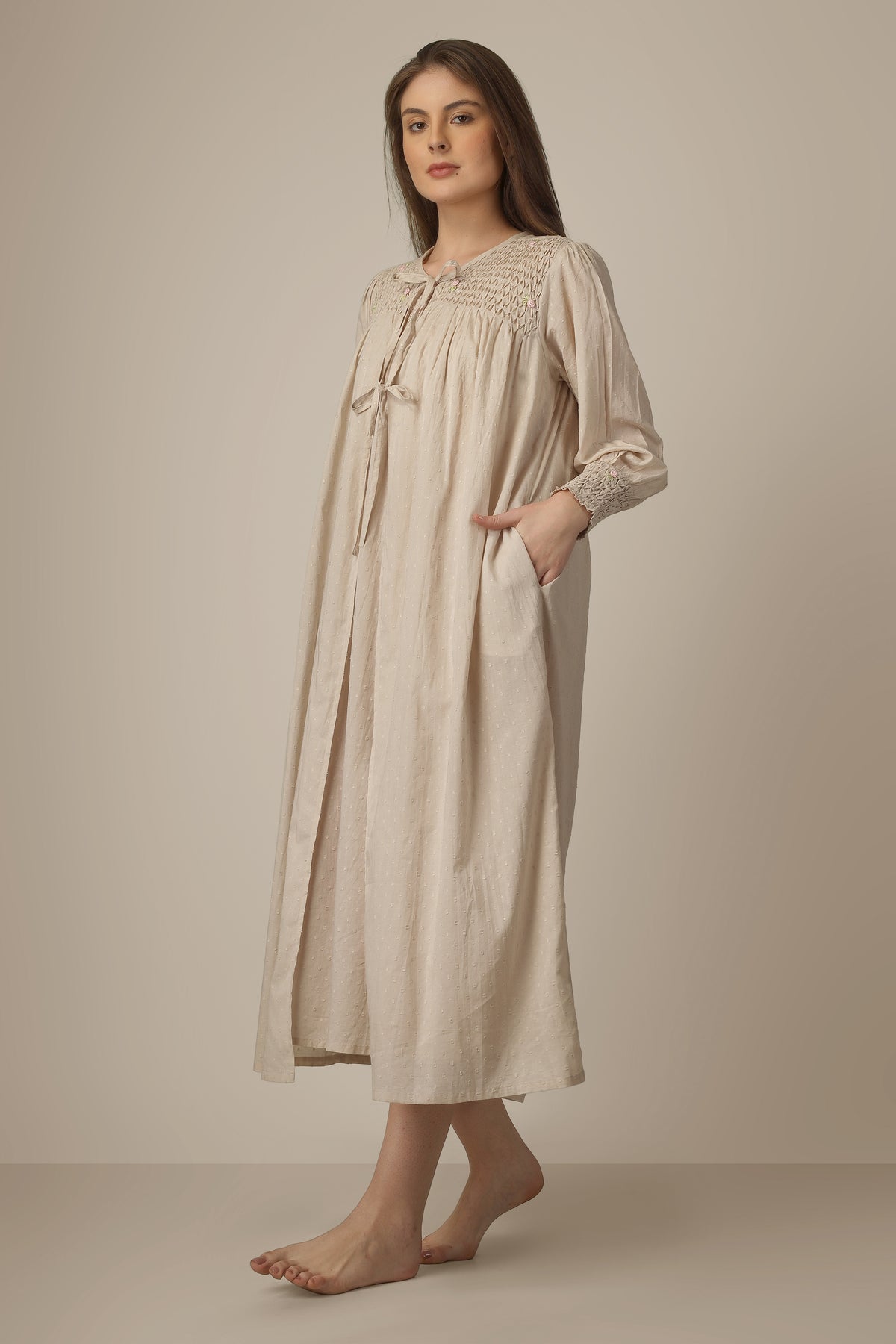 Brisa, Night Dress & Gown