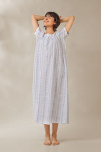 Buttercup, Nightdress