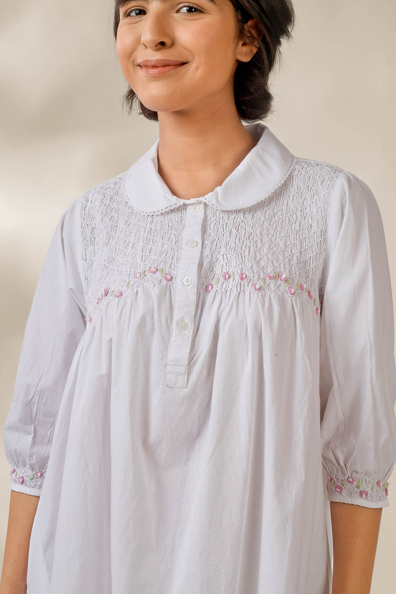 Gretel, Nightdress