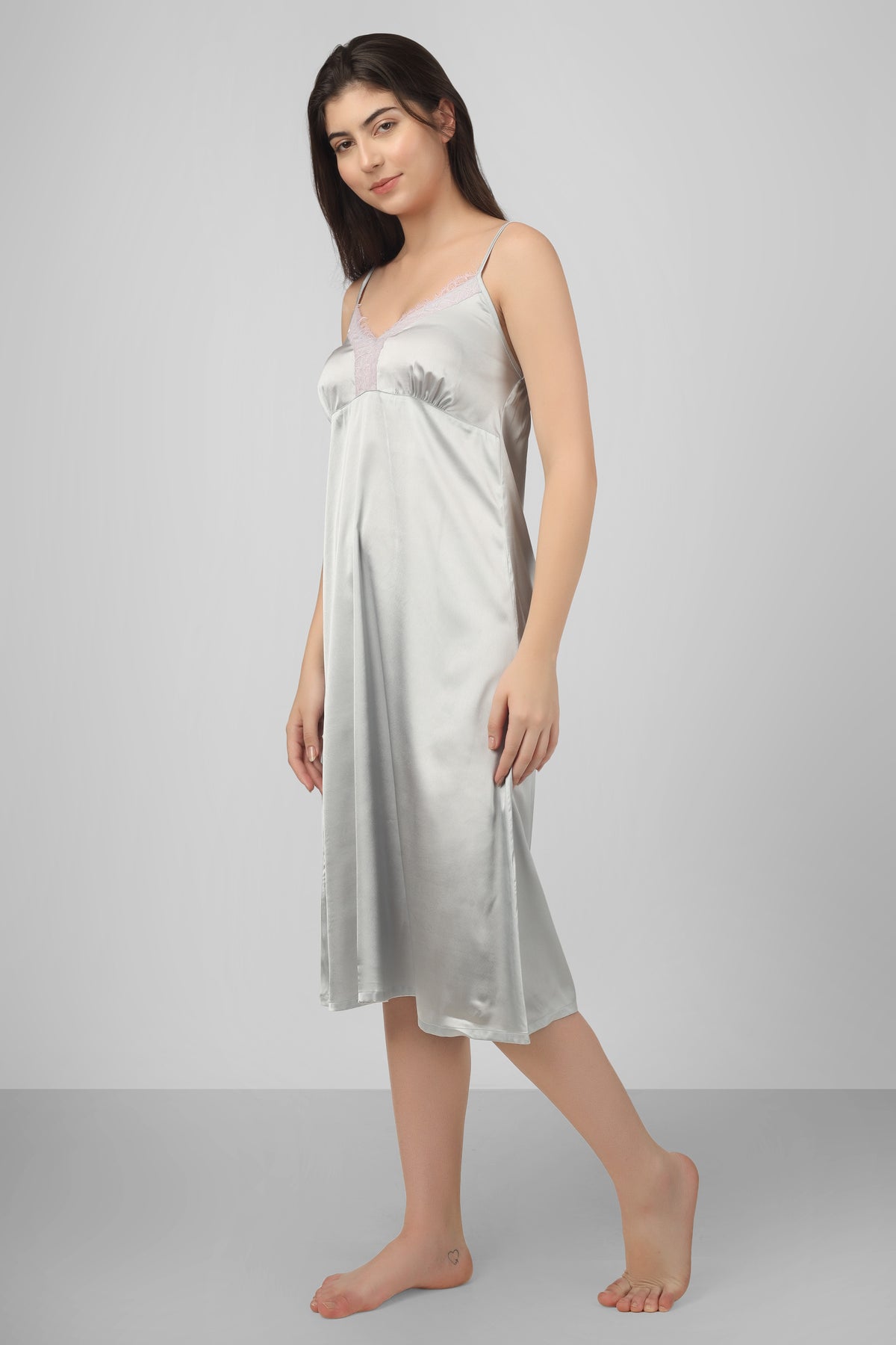 Ace, Nightdress & Gown