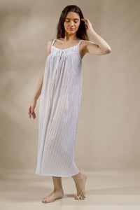 Cecilia, Nightdress & Gown
