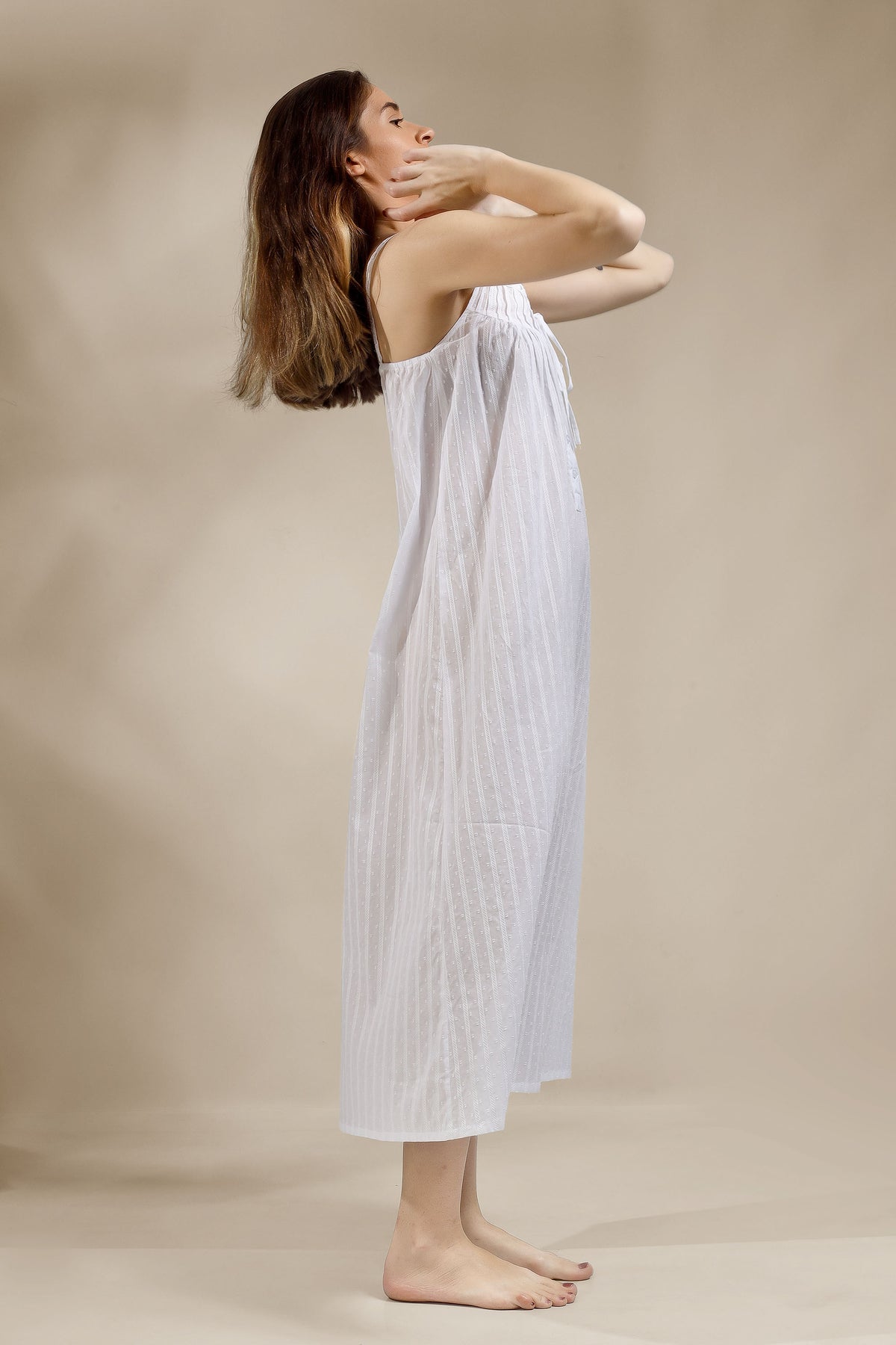 Cecilia, Nightdress & Gown