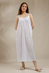 Cecilia, Nightdress & Gown
