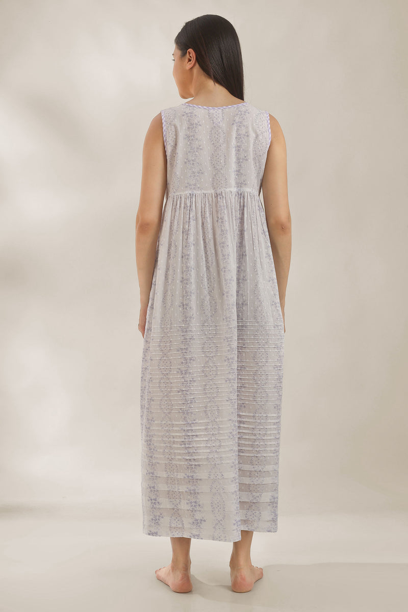 Charlotte, Dress