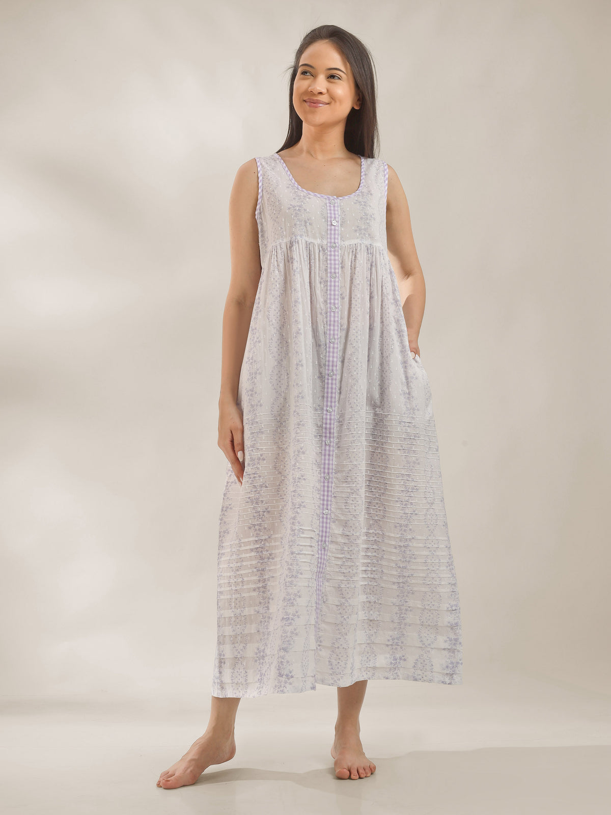 Charlotte, Dress