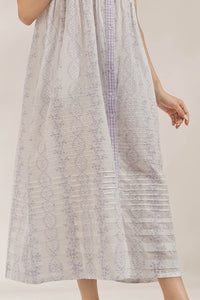 Charlotte, Dress
